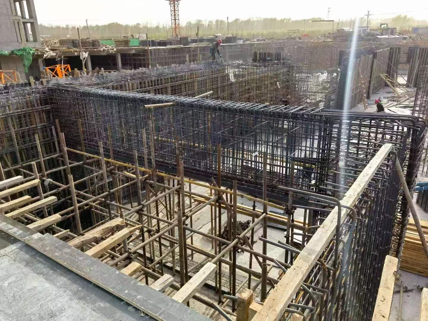 胡市镇建筑基础筏板施工时混凝土有哪些常见问题?